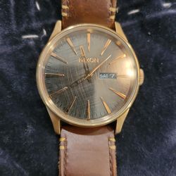 Nixon Watch Brown Leather Band In Very Good Condition  