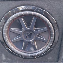 Kicker CVR With Kicker Amplifier
