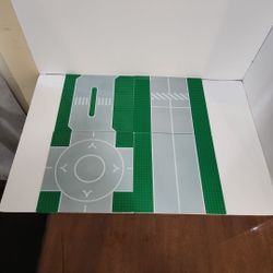Lego 32 x 32 Road Baseplate Lot - 4 Green Intersection Runway Crossroad Plates