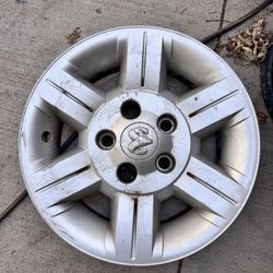 ONE 2004-2009 Dodge Durango 17" 6 Spoke Hubcap / Wheel Cover 5JF62PAKAA