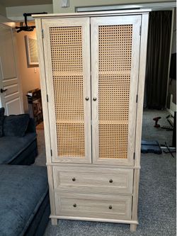 Wood cabinet