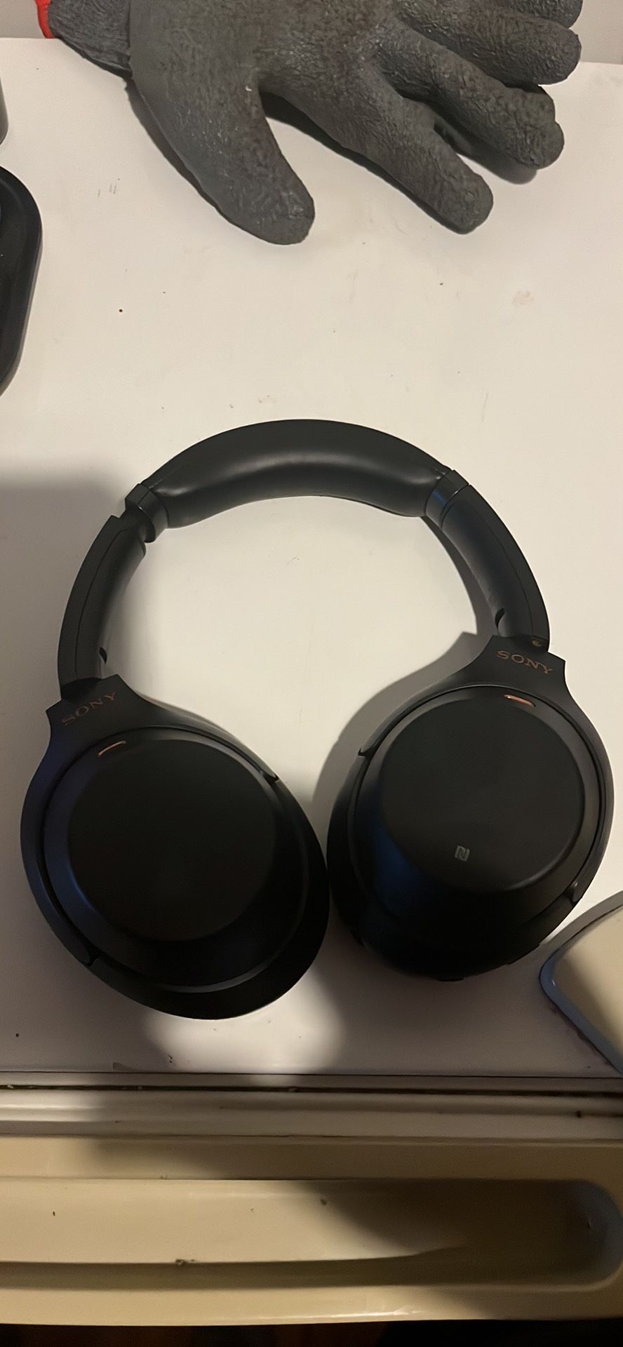 Sony WH 1000-XM3 Headphones