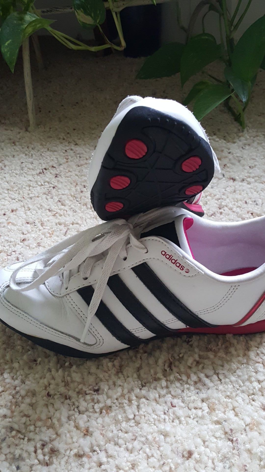 Women's Adidas shoes 6.5