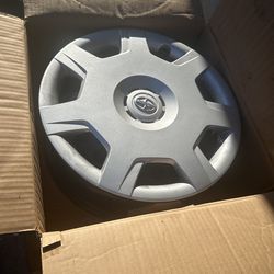 Rims With Hub Caps