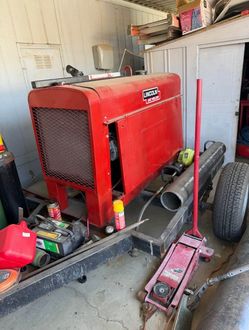 Lincoln Arc Welder SA200
