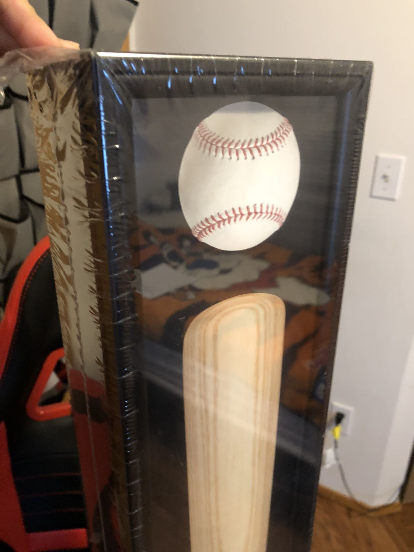 Gedehams At håndtere Bordenden Michaels Baseball Bat Display Case great for Funko POP! for Sale in  Seattle, WA - OfferUp