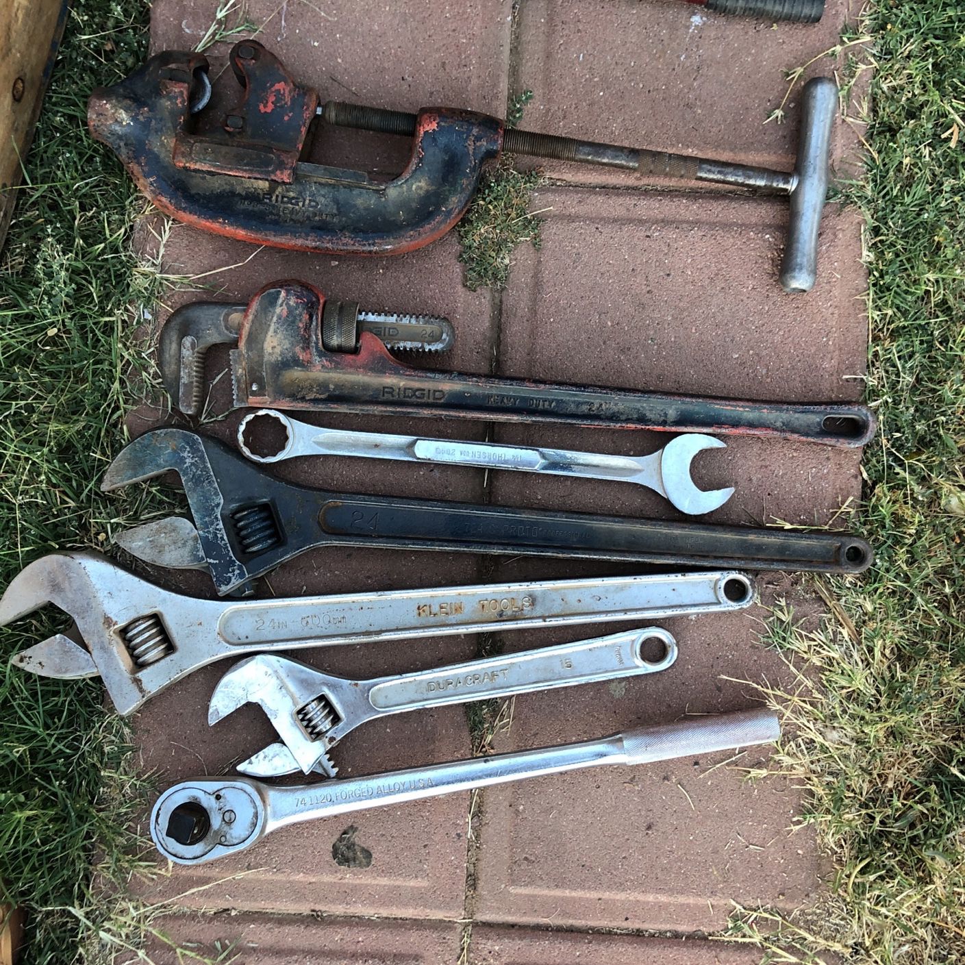 Various Large Tools 