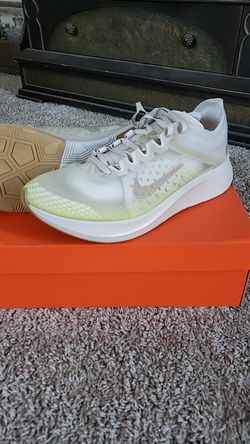 Nike Zoom Fly SP Fast - Size 13
