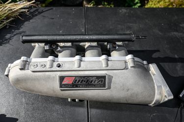 Skunk 2 ultra manifold