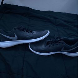 Nike Running Shoes 