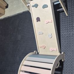 Pikler Triangle Climbing Set