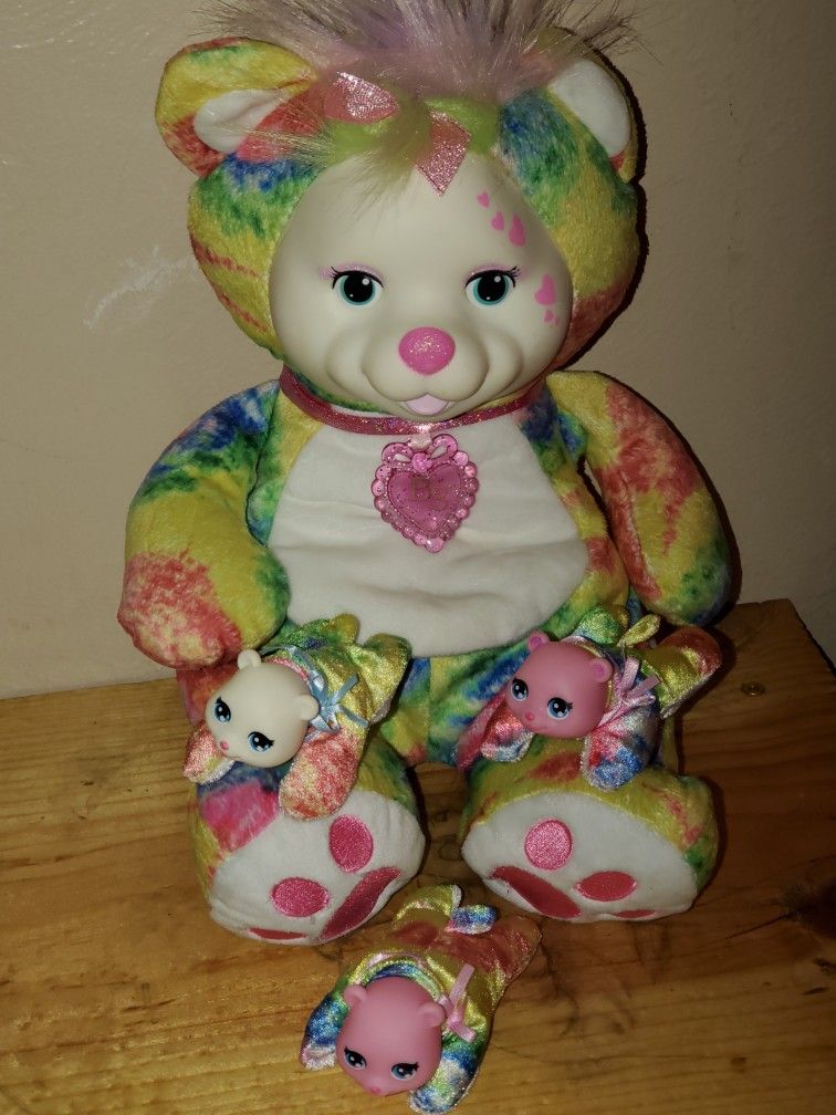 2016 Bear Surprise Tye Dye Mama "Piper" With 3 Cubs! Excellent Condition!