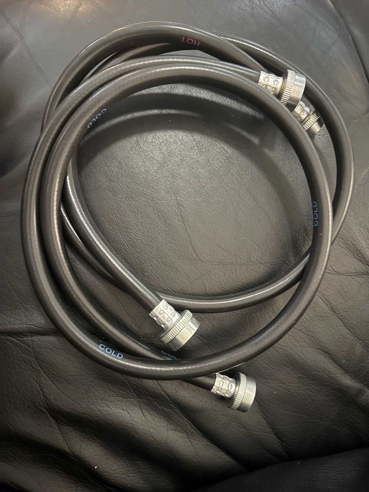 New 4ft Hot/Cold Washer Hose