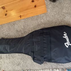 Squier Sonic Stratocaster Electric Guitar Pack with Fender Frontman 10G Amp Blck