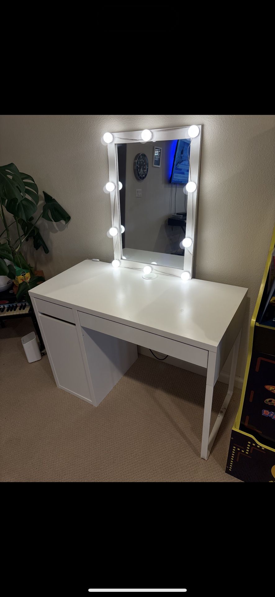 Vanity Mirror Desk