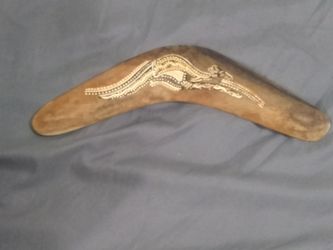 VINTAGE AUSTRALIAN WOODEN BOOMERANG 13