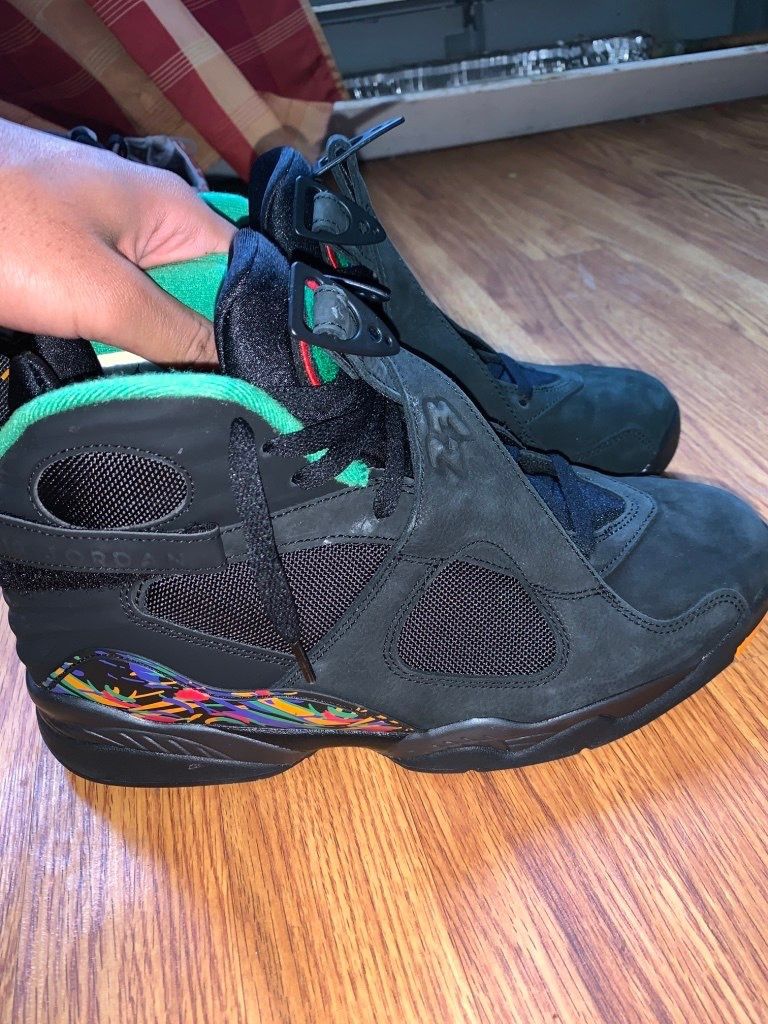 Jordan 8 “Air Raid “
