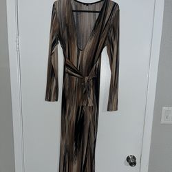 Fashion Nova Long Sleeve Dress 