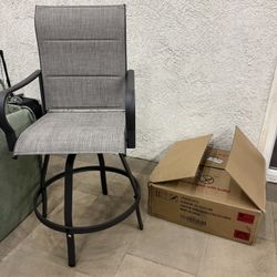 4 Piece Patio Swivel Bar Chairs “new”