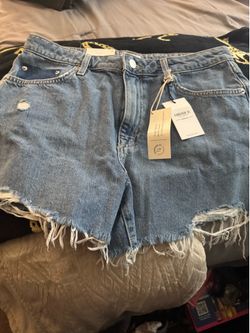 New Shorts size 29