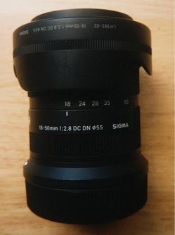 Sigma 18-50mm f2.8 lens Canon RF Mount