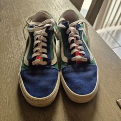Vans Tennis Shoes