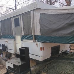 2003 Coleman Santa Fe Pop-Up Camper
