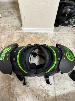 TAG Football Shoulder Pads Black Green
