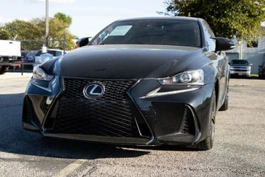 2017 Lexus IS