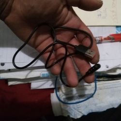 Magnetic USB CHARGER