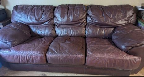 Free Couch 