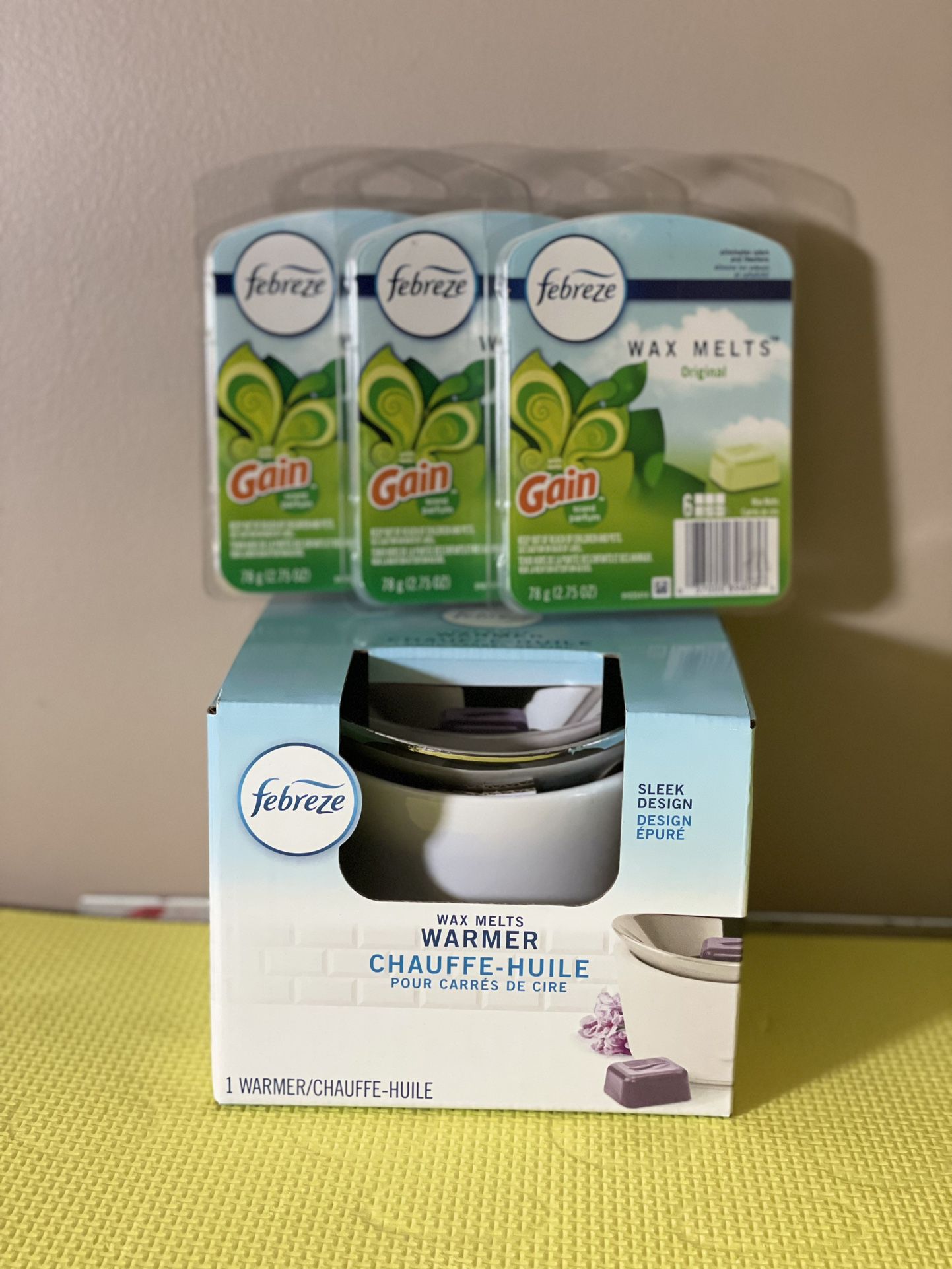 Febreze Wax Melts And Warmer Bundle for Sale in Southgate, MI - OfferUp