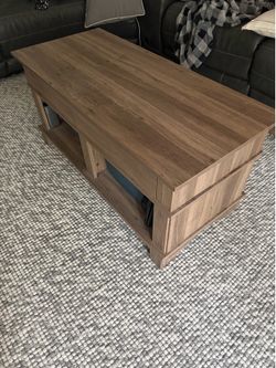 Flip-top Coffee Table