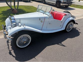 1985 London Roadster - Replica of 1952 MG TD
