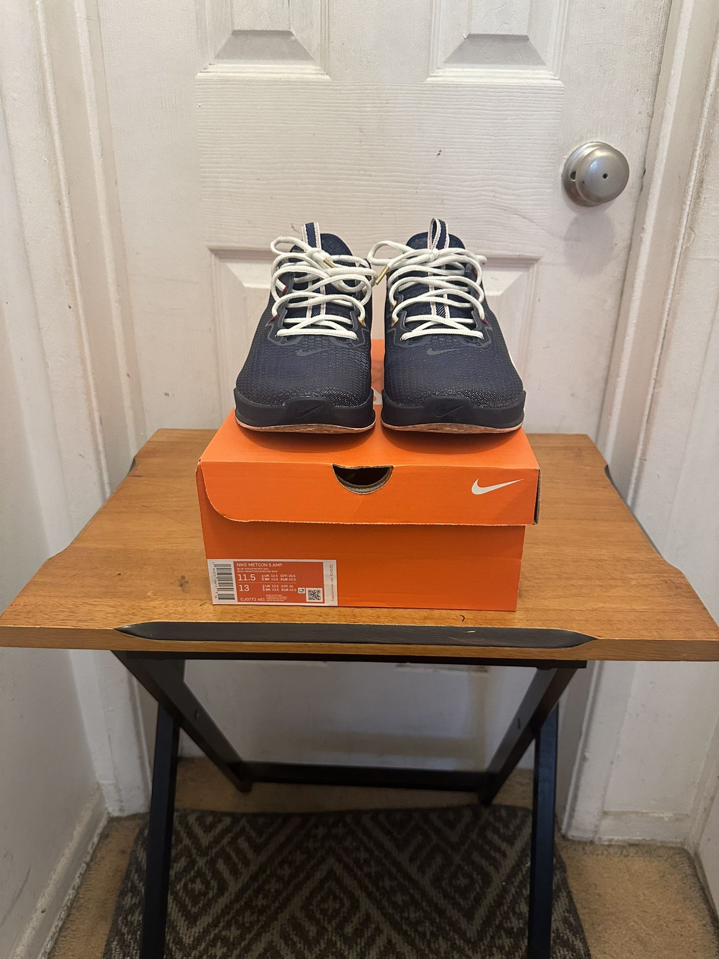 Men Nike Mentoon 5 AMP Shoes Size 11 1/2