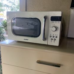 Microwave $20 Dryer $140
