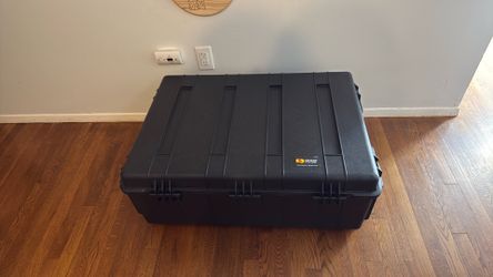 Pelican 1730 Large Hard Case Black