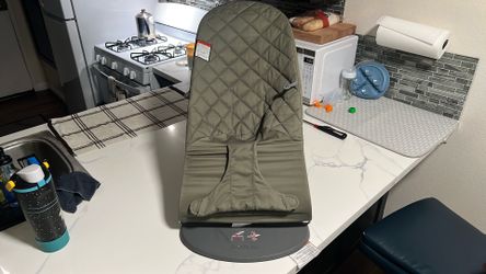 Babybjorn- Bouncer