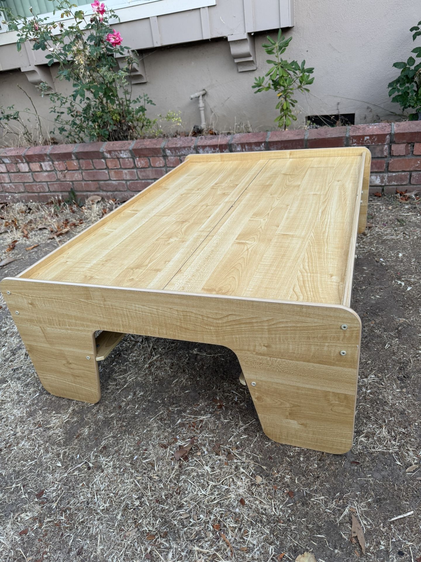 Kids Play Table