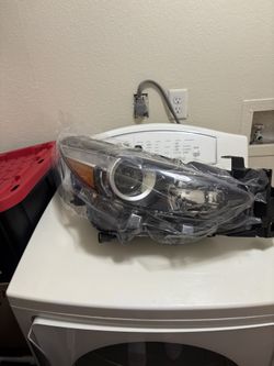 Headlight Passenger Side