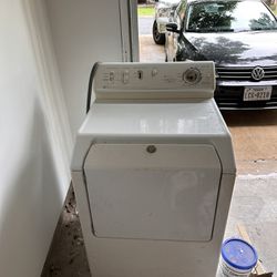 Working Electric Dryer