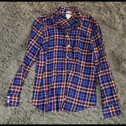 J. Crew Women’s Medium Boy Fit Plaid Button Up