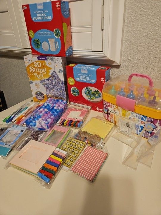 Kids Arts And Crafts Photos Frames Set Stones Puff Paints