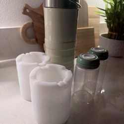 Breastmilk Cooler Bottle