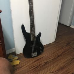 Lyon  4 String Bass By Washburn 