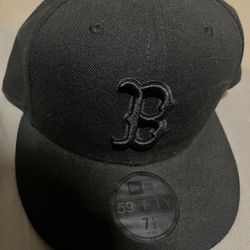 BOSTON Red Sox Fitted Hat 
