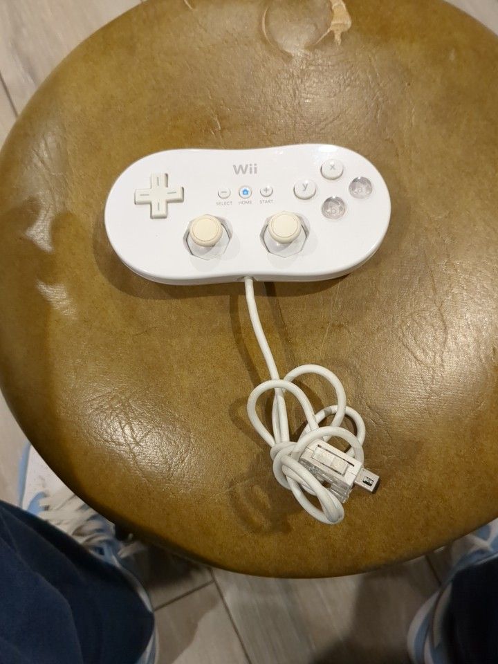 Nintendo Wii Classic Controller OEM