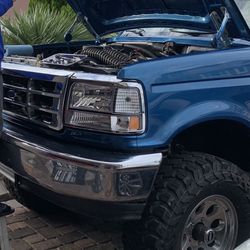 1994 Ford Bronco Or F150 Chrome Bumper