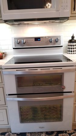 Whirpool duoble oven and microwave