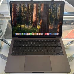 MACBOOK PRO 14” 2024